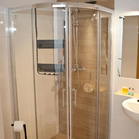 度假村 Sanatorium Fortuna *